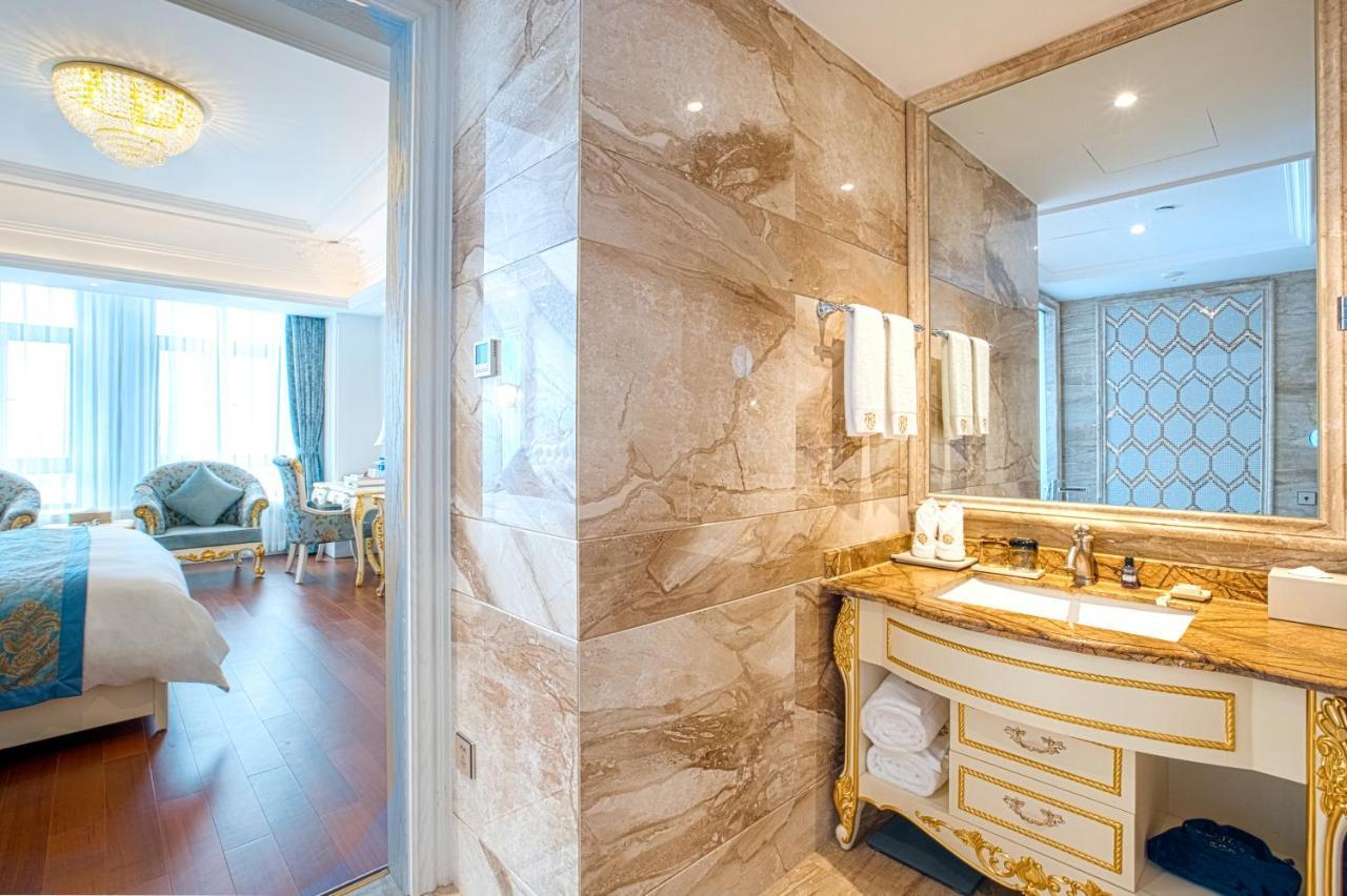 Wyndham Grand Kunming East Hotell Eksteriør bilde