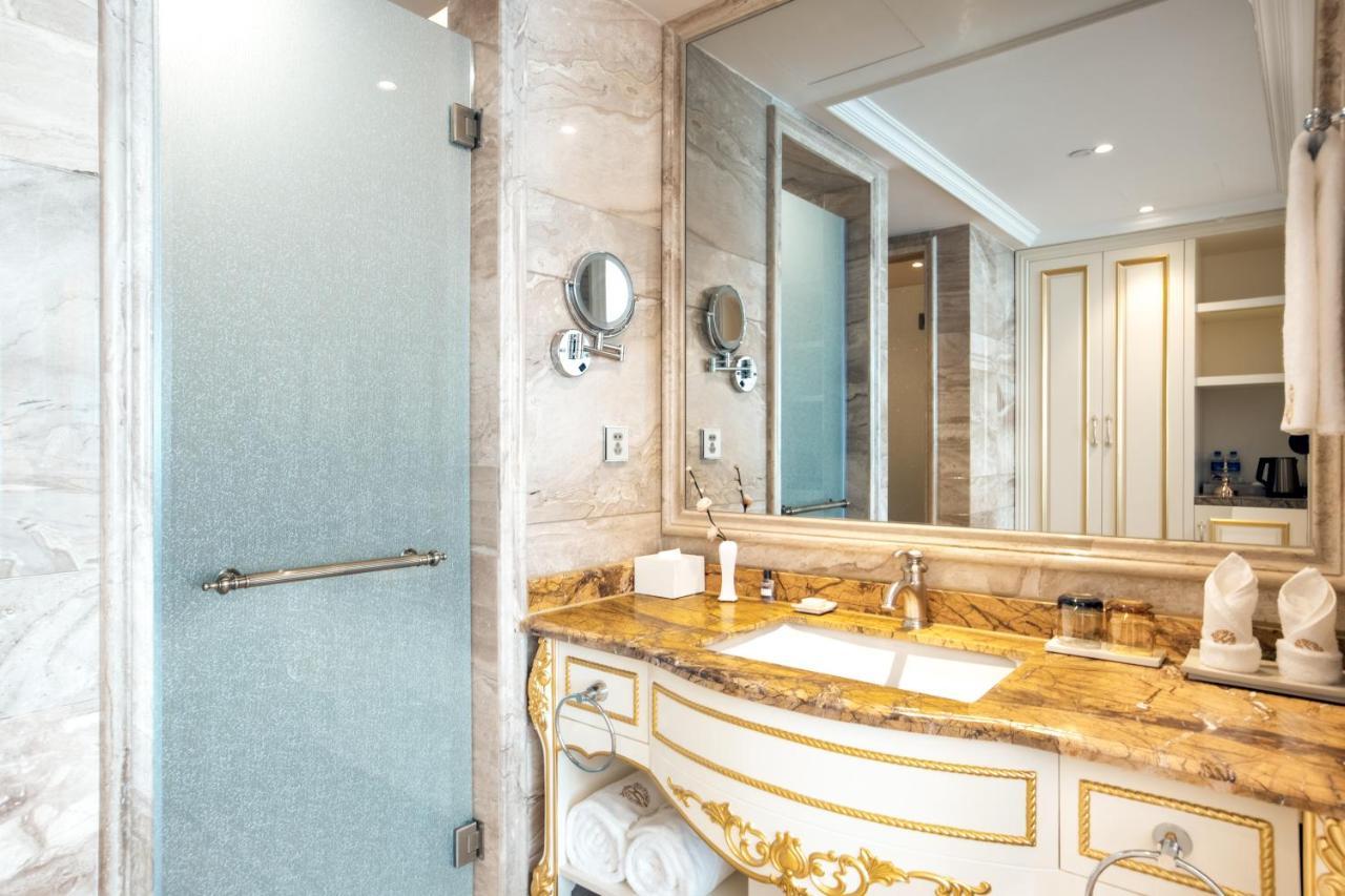 Wyndham Grand Kunming East Hotell Eksteriør bilde