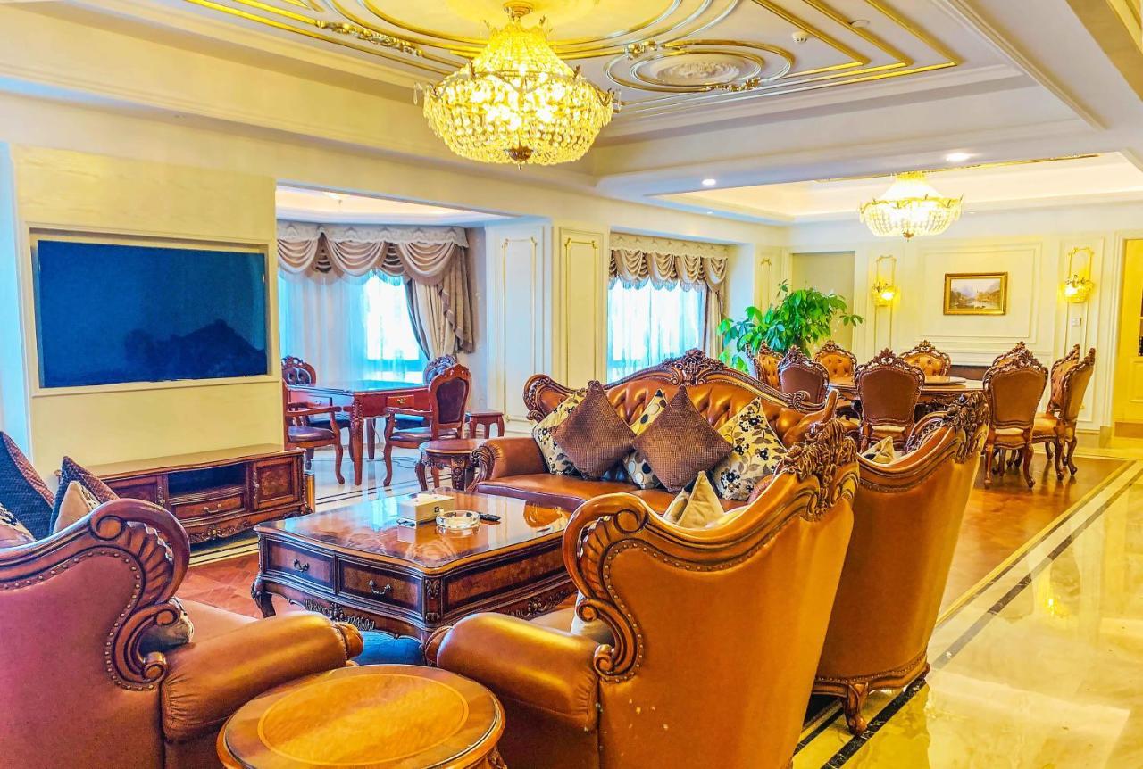 Wyndham Grand Kunming East Hotell Eksteriør bilde