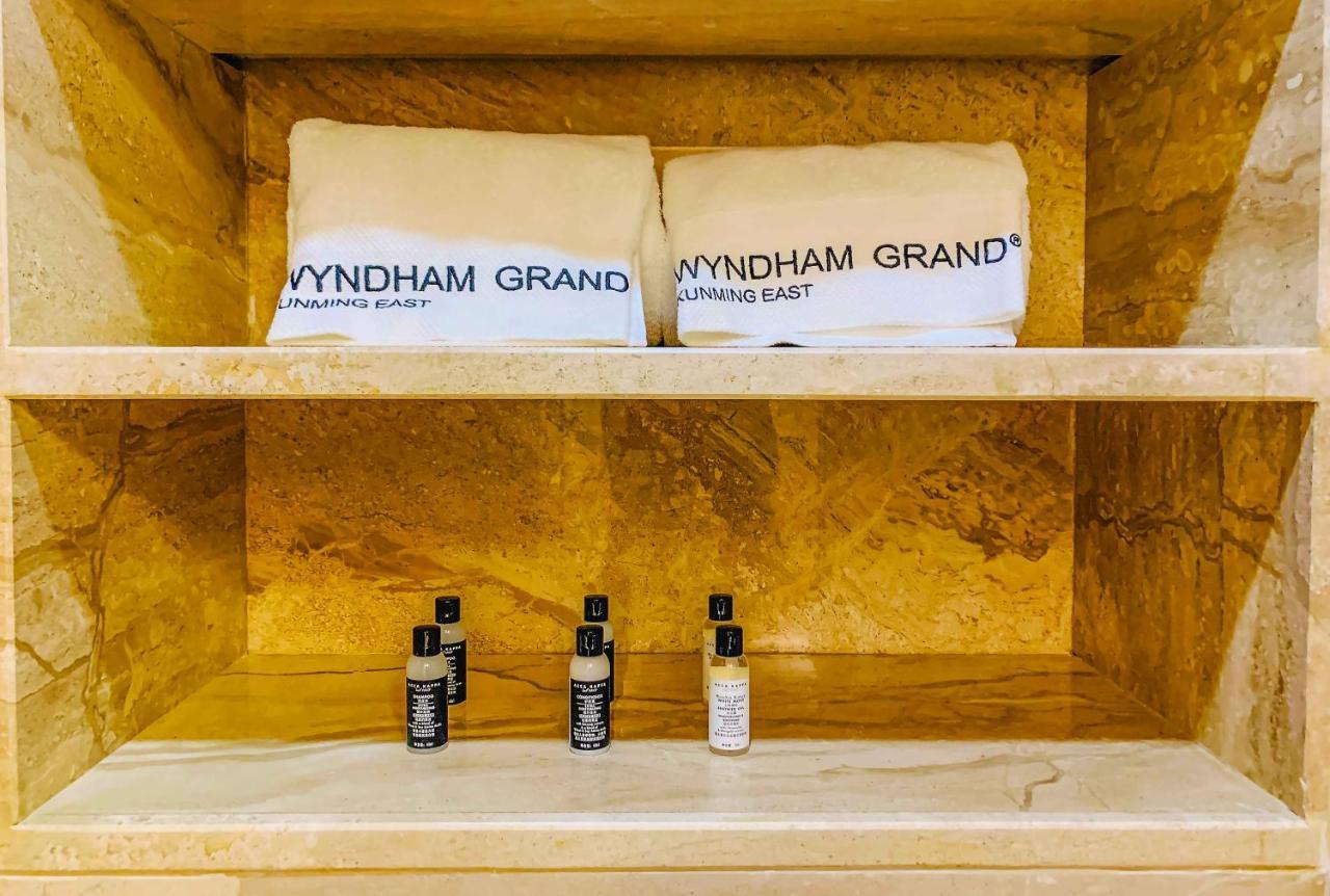 Wyndham Grand Kunming East Hotell Eksteriør bilde