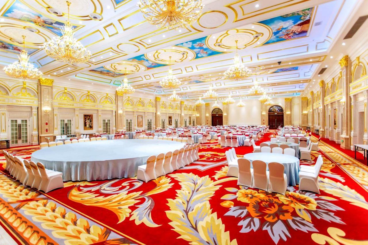 Wyndham Grand Kunming East Hotell Eksteriør bilde