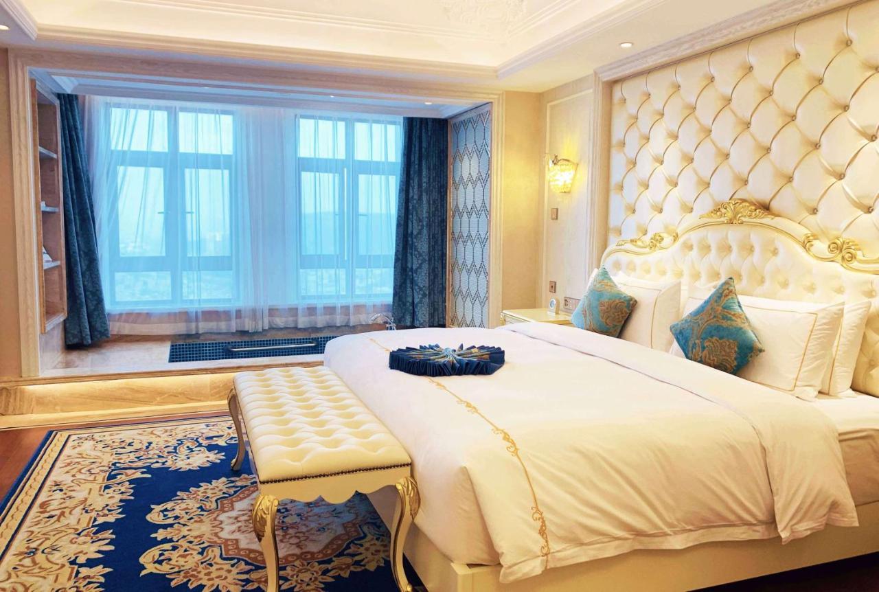 Wyndham Grand Kunming East Hotell Eksteriør bilde